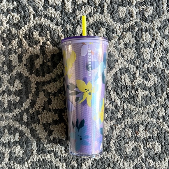 Starbucks Magnolia Floral Purple Tumbler Cup with Yellow Straw (24 oz) - Picture 4 of 5